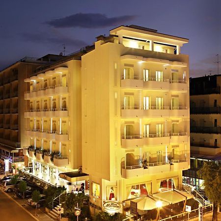 Mediterraneo Hotel & Suites Cattolica Luaran gambar