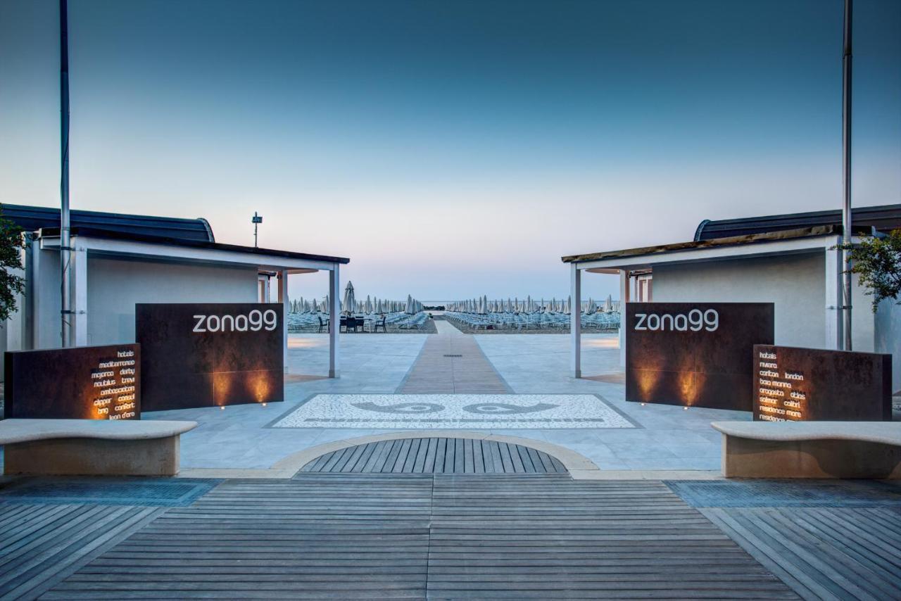 Mediterraneo Hotel & Suites Cattolica Luaran gambar
