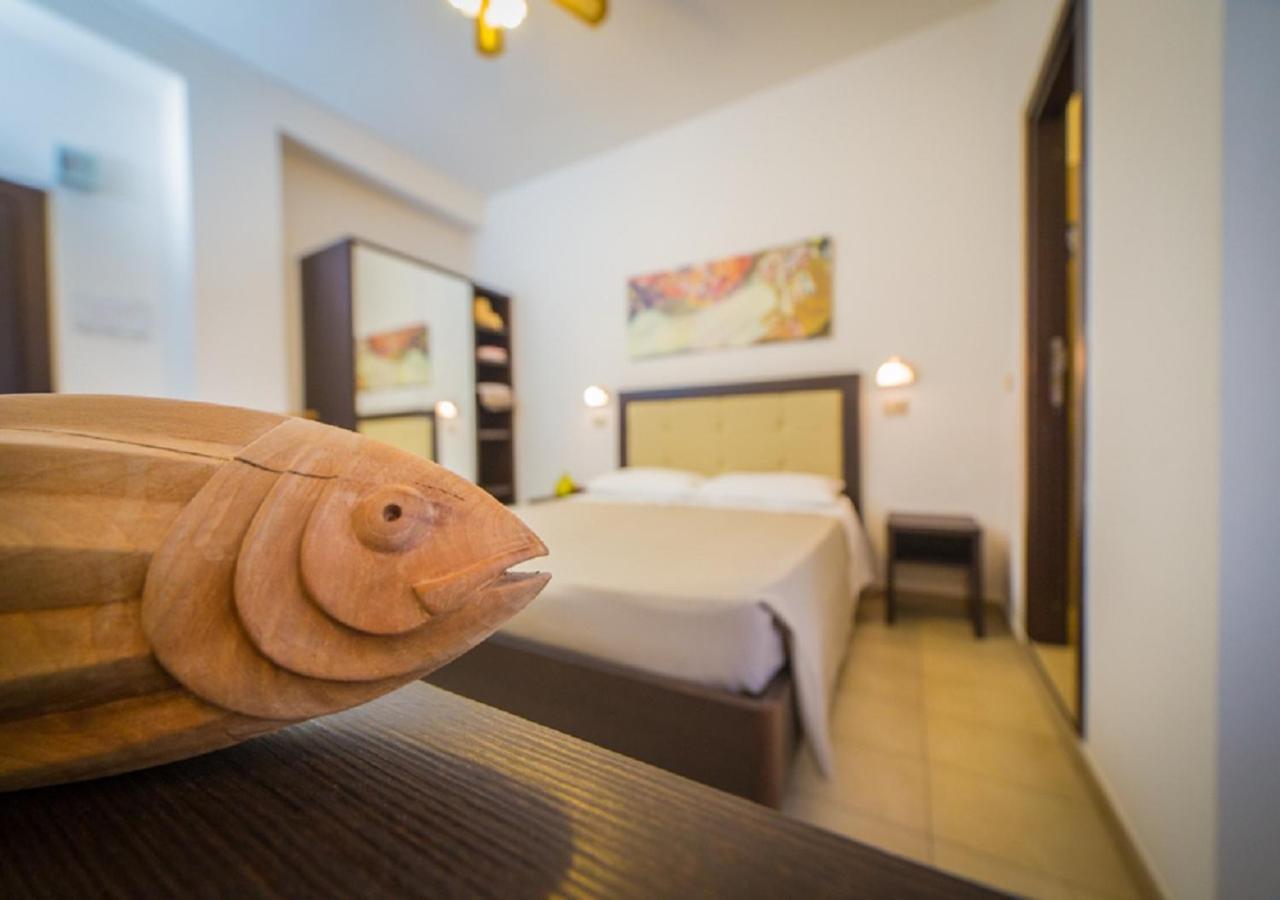 Mediterraneo Hotel & Suites Cattolica Luaran gambar