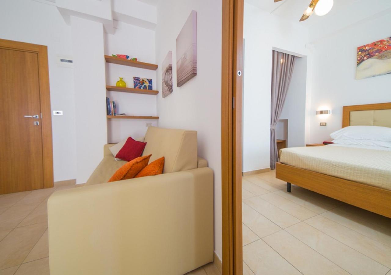 Mediterraneo Hotel & Suites Cattolica Luaran gambar